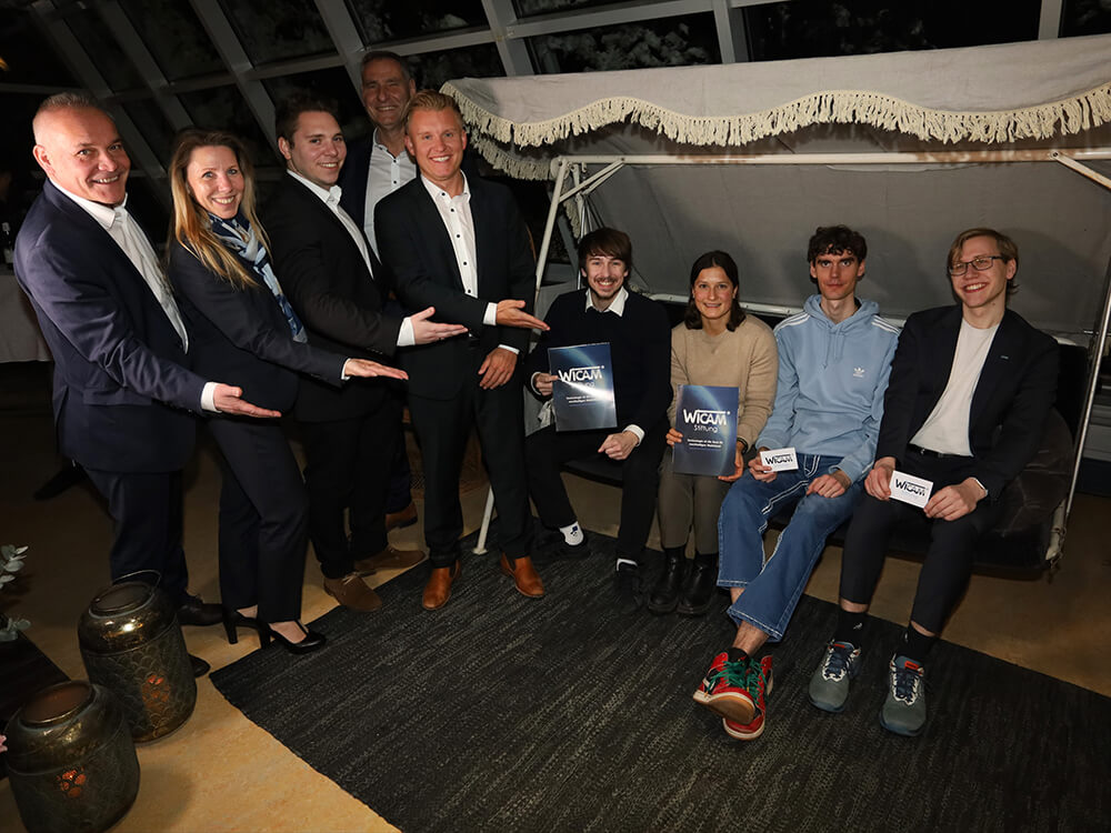 Die Stiftung beglückwünscht die Studierenden